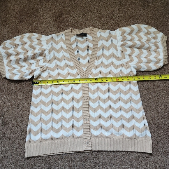 Cardigan - Picture 5 of 6